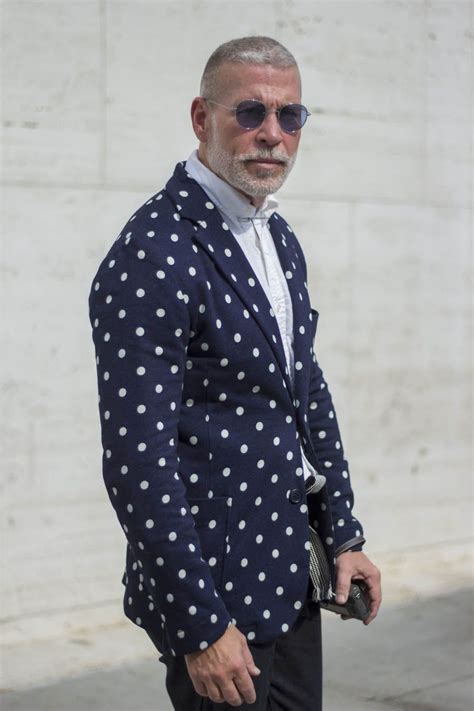 How To Wear Polka Dots 16 Best Polka Dot Outfits For Men