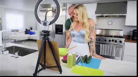 Pawg Ass Blonde MILF HardSex