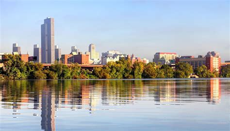 albany  york travel guide albany  york tourism kayak