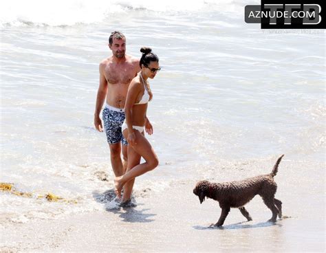 Jordana Brewster Sexy Seen Flaunting Her Hot Figure At The Beach In Santa Monica Aznude