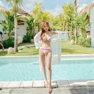 Cha Yoo Jin Pink Rose Bikini Luscious Hentai Manga Porn