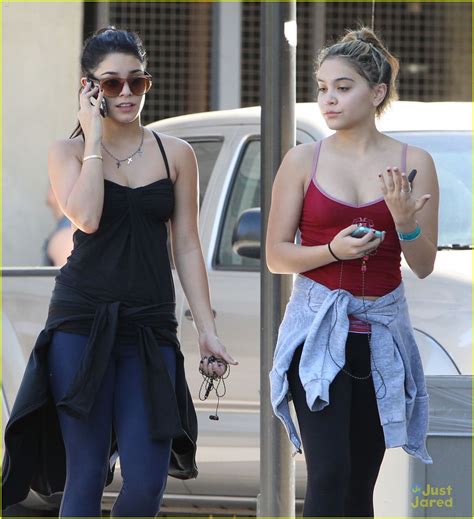 Vanessa Hudgens Weekend Workout With Stella Photo 506335 Photo