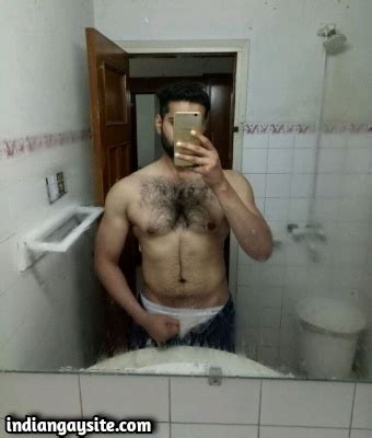 Hairy Hunk Naked Pics Of Sexy Indian Guy Indian Gay Site