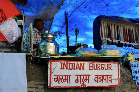 Travel More. Guide To India — THINK LESS. TRAVEL MORE.