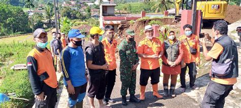 Banjir Di Kampung Gardusayang Cisalak Subang Mulai Surut