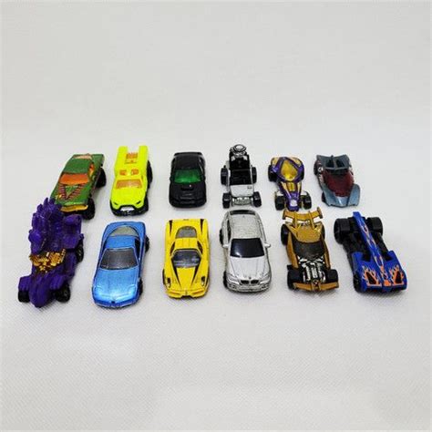 Carrinhos De Ferro Hot Wheels E Maisto Brech Da Cris Hot Wheels Carrinho Hot
