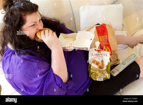 Obese woman hi-res stock photography and images - Alamy