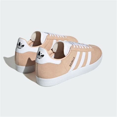 adidas Gazelle Shoes - Pink #SatelliteStompers | adidas Qatar