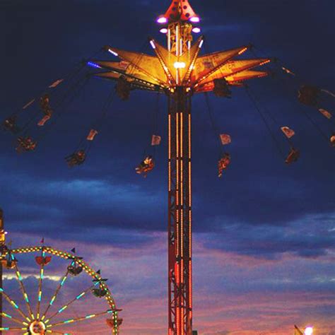 Sky Flyer Ride A Very Popular Attraction That Most Large Amusement Parks
