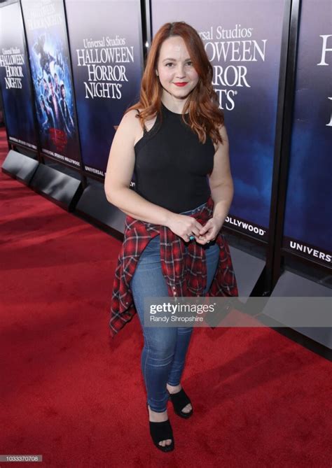 Hot Sexy Chelsea Alden Bikini Pics