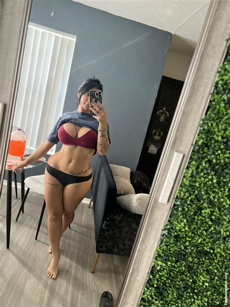 Hinataonig Befitandpositive Hinatababyxd Nude OnlyFans Leaks Fappening FappeningBook