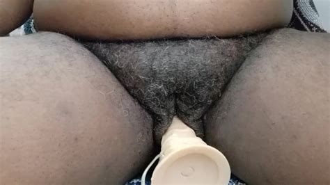 BBW Femme Ebony Chevauche Un Gode Blanc Pornhub