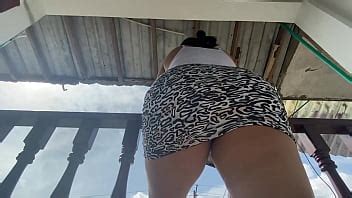 Miradas Furtivas Bajo La Falda En El Metro XVIDEOS