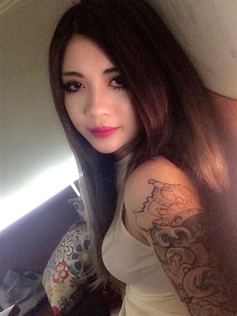 Những hình ảnh hot girl mang đầy phong cách cá tính với sở thích xăm mình Thư viện Ảnh đẹp hot