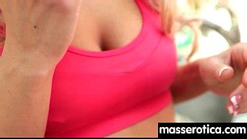 Masseuse Magnifique Explore Le Corps D Une Beaut Lesbienne Sexy Xvideos