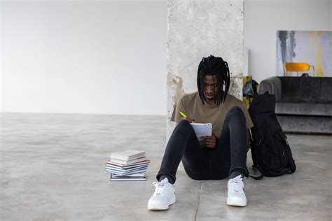 Living in Line with Your Values: A Psychological Approach to Authentic