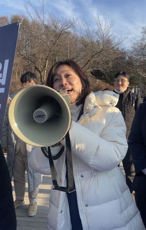 영상뉴스 금배지 내던진 허은아 수성못에서 개혁신당을 외치다 영남일보 사람과 지역의 가치를 생각합니다