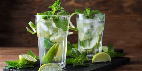 10 лучших коктейлей с ромом для уютных домашних посиделок и шумных ...