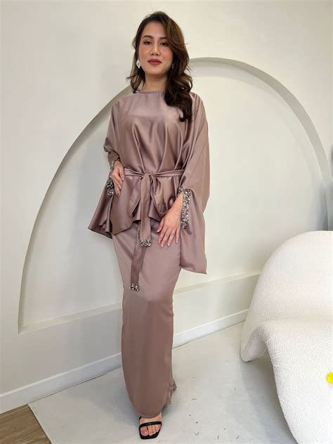 Nea Alesa Kimono Top Skirt Nude Brown Neabyeezra