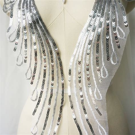 Aplique Tule Nude Bordado Lantejoulas Prata Elo