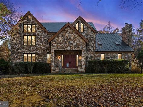 13167 Crest Hill Rd Flint Hill Va 22627 Mls Varp2001266 Zillow