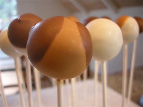 Cake Pop Insanity Puppy Dog Cake Pops