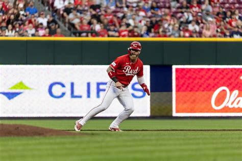 Photos: Cincinnati Reds Lose to Cleveland Guardians
