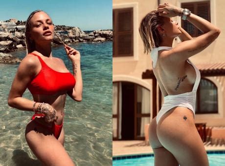 7 Hot Sexy Silvia Provvedi Bikini Pics