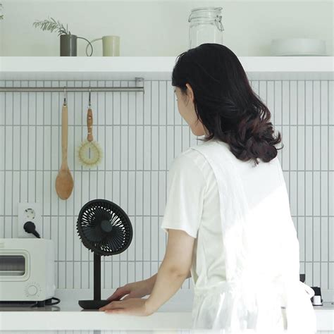 Xiaomi Solove F5 USB Desktop Fan 4000mAh Battery – Black/White/Pink ...