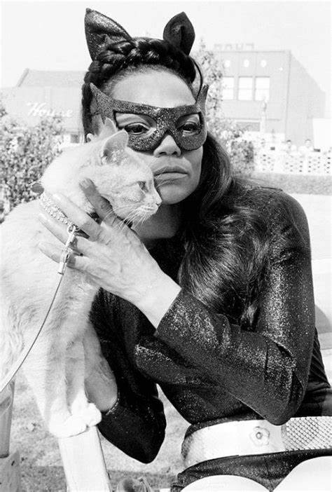 Catwoman Eartha Kitt Celebrities With Cats