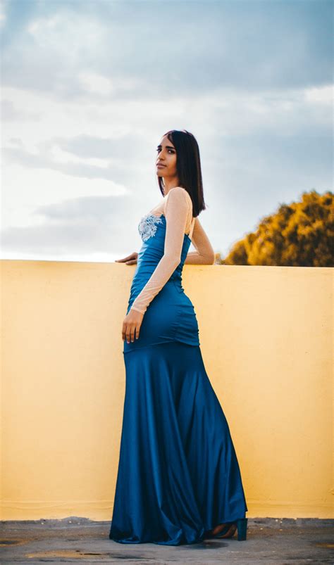 Maxi dresses - how to wear them? - Creastylish