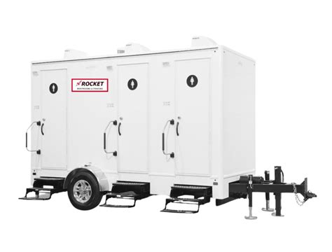 3 Stall Restroom Trailer Rocket Restrooms And Fencing