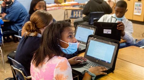 Texas Approves New Sex Ed Curriculum Since Raises Concerns Cbs Tv