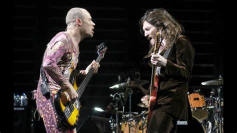 Red Hot Chili Peppers Around The World 歌詞 対訳 YouTube