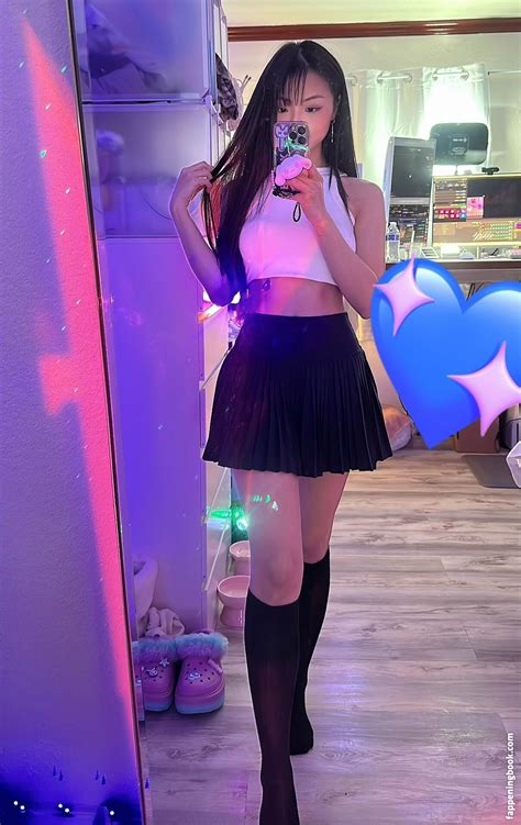 Cindy Phan Nude OnlyFans Leaks Fappening FappeningBook