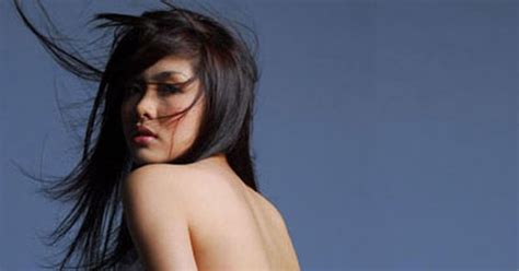 Ảnh bán nude hiếm hoi của Tăng Thanh Hà