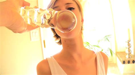 Haley Reed Fists Her Pussy Asshole