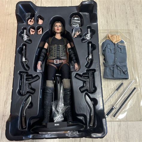 Hot Toys MM138 Resident Evil Afterlife 3D Alice 1 6 Scale Collectible Figurine Hobbies Toys