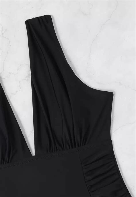 Buy Its Me Sexy Low V One Piece Bikini Swimsuit Online Zalora Philippines