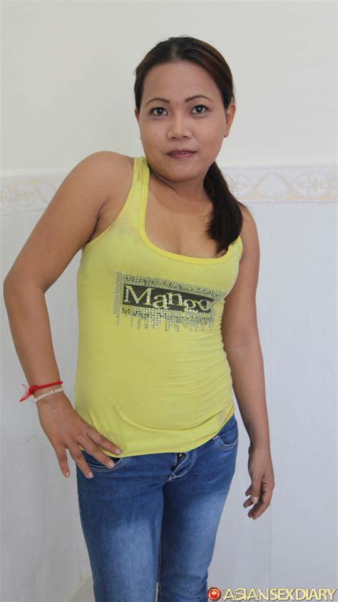 Vietnamese Amateur Giaw Has Her Hairy Muff Filled With Cum By A Foreigner CoedCherry