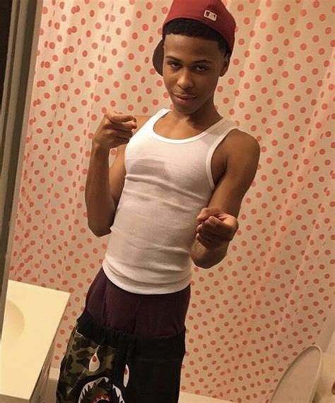 Sagging Hot Black Guys Sagging Pants Men In Tight Pants