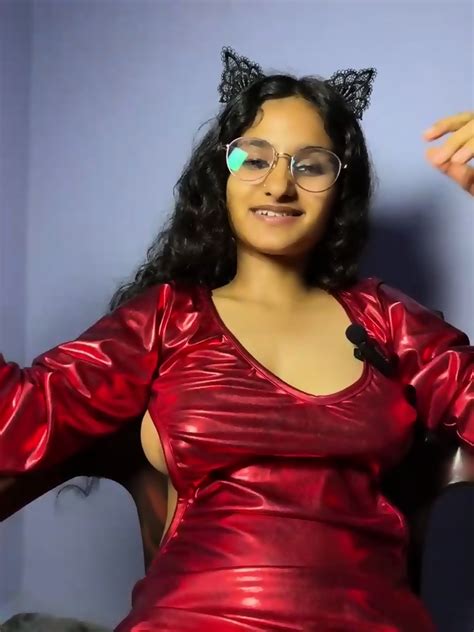 Kathija37 Hot Carrot Video