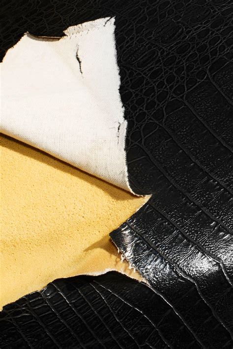 HOT SHOTS Wallpaper Fashion Read This Story On Magzter