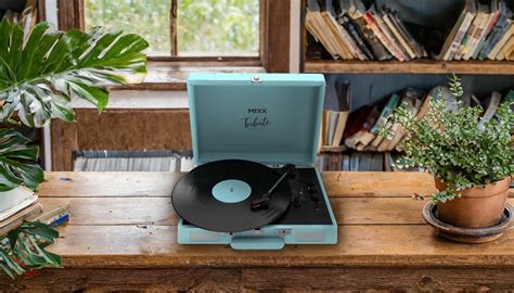 how does vinyl records work 5