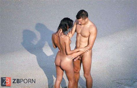 Nackt Am Strand ZB Porn