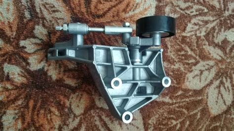 Поставил новый кронштейн на гегератор — Lada Гранта, 1,6 л, 2013 года ...