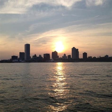 Milwaukee Harbor July 2012 Lake Michigan Sunset | Milwaukee wisconsin ...