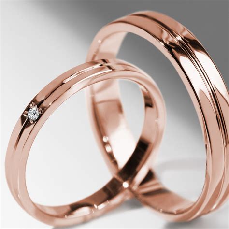 Grooved Rose Gold Wedding Band Set | KLENOTA