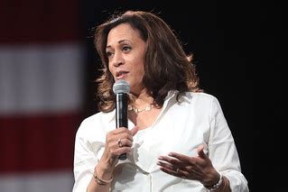 Kamala Harris | U.S. Senator Kamala Harris speaking with att… | Flickr