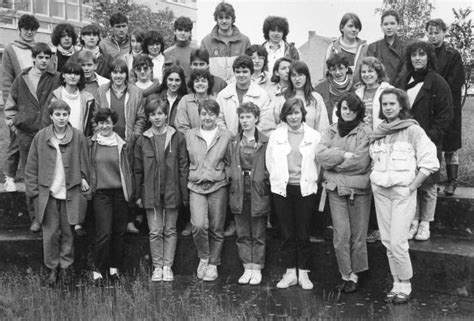 Photo De Classe 1ère B De 1984 Lycée Jean Moulin Copains Davant